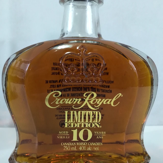 Crown Royal 10 Year Limited Edition
