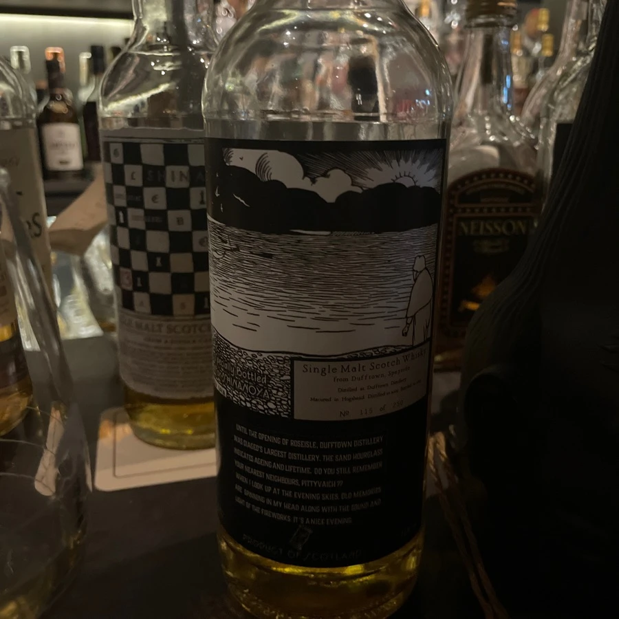 Dufftown from specially bottled for Shinanoya