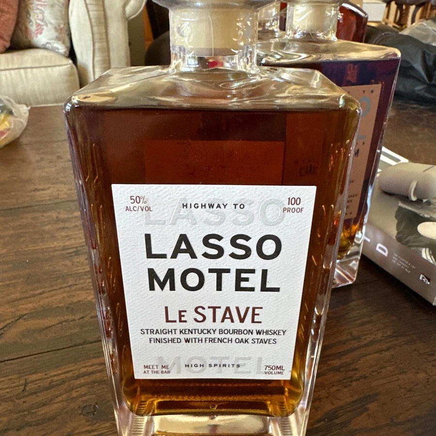 Lasso Motel Le Stave