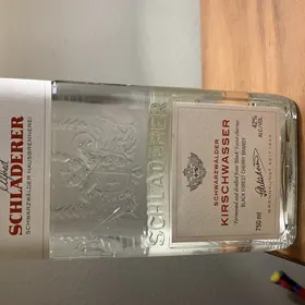 Schwarzwälder Kirschwasser