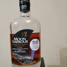 Moon Harbour Pier 2 Blended Malt Whisky
