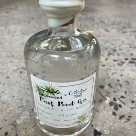 Applewood First Point Gin