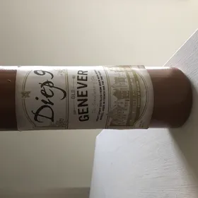 Diep 9 Old Genever